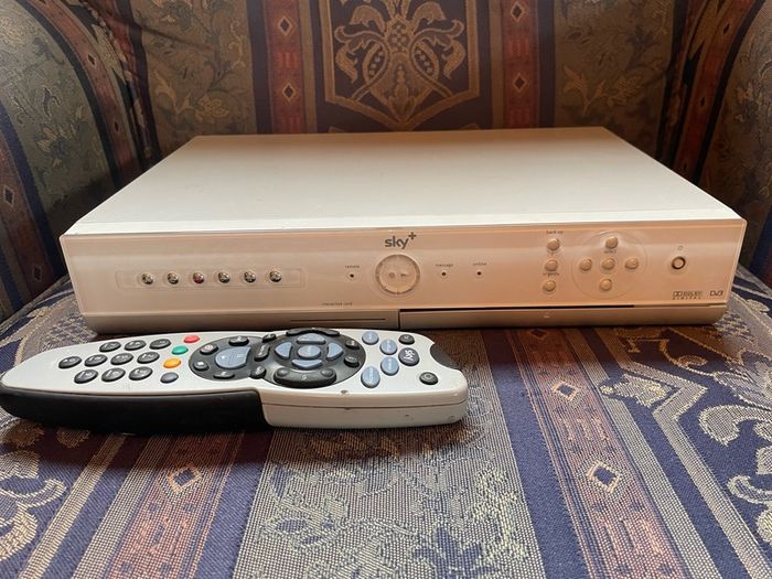 Sky Box For Sale in Strokestown, Roscommon from Sophia@sellingstuff