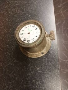 Veteran Car Clock