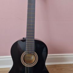 Valencia guitar