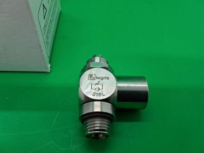 Postage - 4 x Legris 316L - Flow Controller Flow Regulator