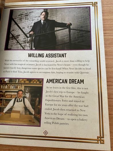 Fantastic Beasts: The Crimes of Grindelwald: Magical Movie Handbook