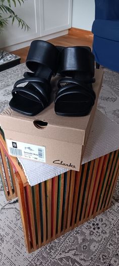 Mule sandals Size 5 1/2 or 39
