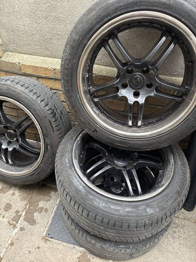 Alloy wheels