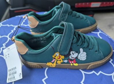 Brand new kids trainers Mickey