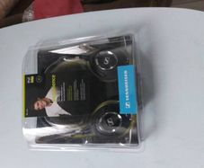 music headphones and