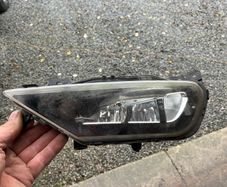 221 Volvo xc60 left fog lamp