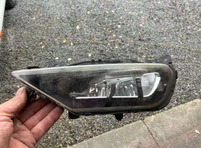 221 Volvo xc60 left fog lamp