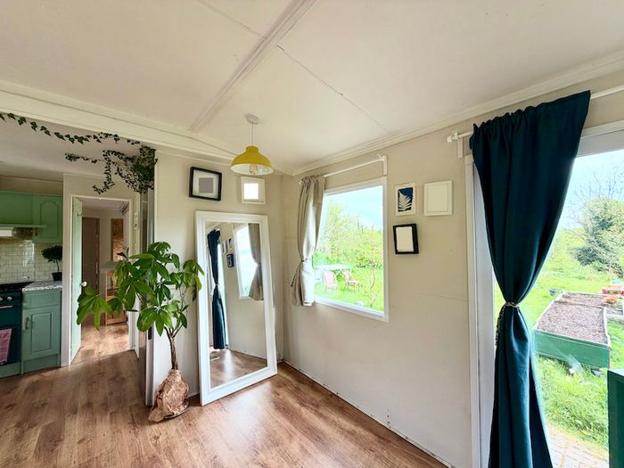 Renovated Mobile Home for Sale - Winter Pack