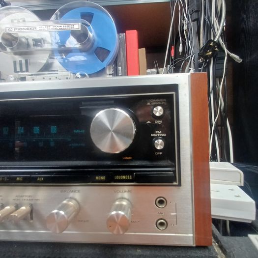 Hifi Royalty Mega Rare Pioneer SX-1010 Regarded As the very first Monster and legendary holy grail Receivers ever Made And pioneer's all time greats absolute Beast 22kg fully professionally serviced and cleaned