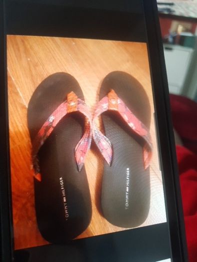 Tommy Hilfiger flipflops