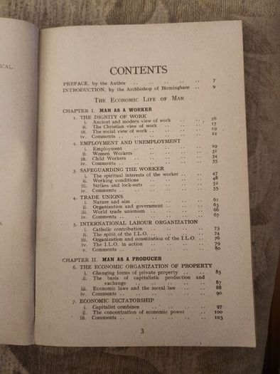 The Economic And Political Life Of Man. By Cyril C. Clump. S.j. Published By Catholic Social Guild Oxford. 1952. Paperback In Good Condition.