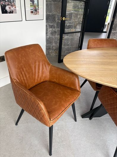 Winston Dining chairs X6