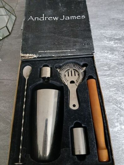 cocktail maker