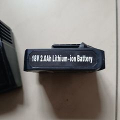 New li-ion 2.0ah battery and charger base