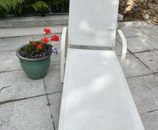 Sun lounger