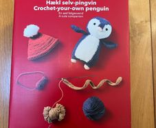 Penguin crochet set