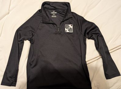 Kids Under Armour top