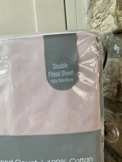 Christy 400 thread count double fitted sheet pebble cotton
