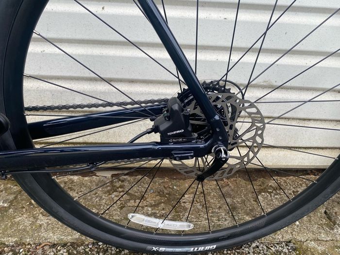 Giant Escape Disc 3 Hybrid 2026 Brand New