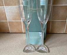 Louise Kennedy Pair Tri Star Champagne Flutes Tipperary Crystal Unused in Original abox