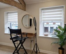 Salon area to rent