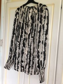 NEW Dunnes Top Size 16