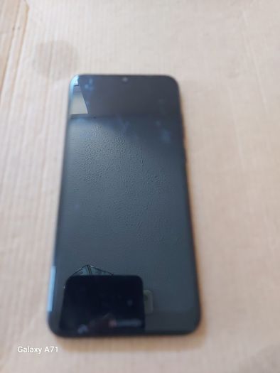 6 Mobile Phones for parts or repair, not powering on