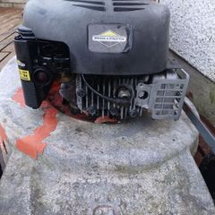 Husqvarna R150S self drive