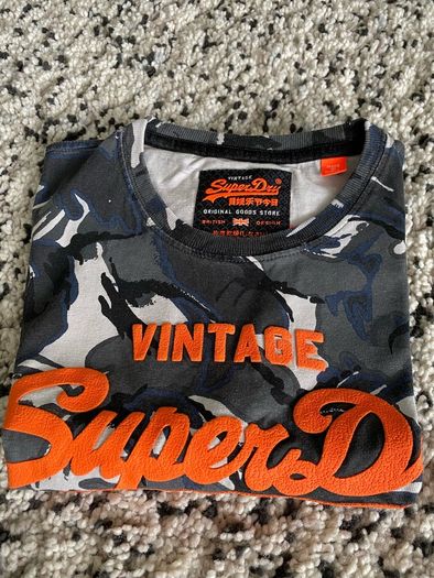 Superdry Tshirt