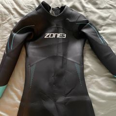 Zone 3 Azure Women's Wetsuit (SM)