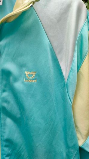 Vintage Legend 80s/90s tracksuit top  Vibrant colours Oversized look Size Medium
