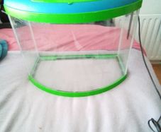 Small fish tank with light.