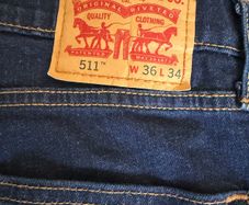 Levis 511 jeans