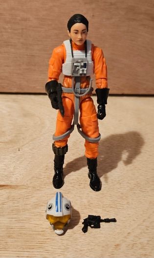 Star Wars X-Wing Pilot 3.75 " Scale As New Out Of Pack