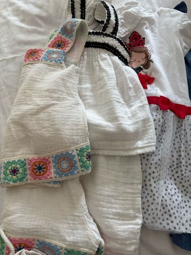 Girls Clothing Bundle 35 Pieces Age 3 4 Years
