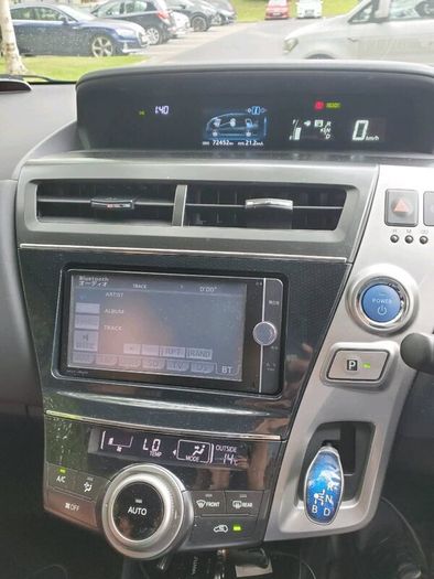 Toyota prius 7 seater