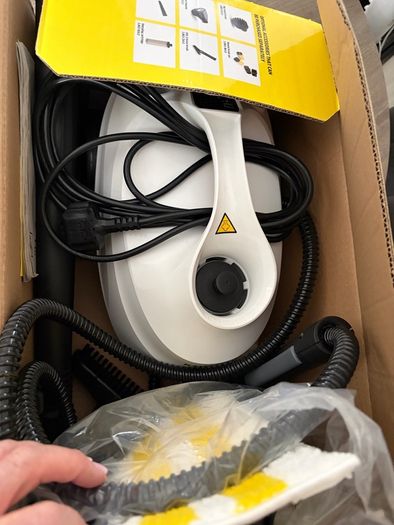 Karcher steam cleaner
