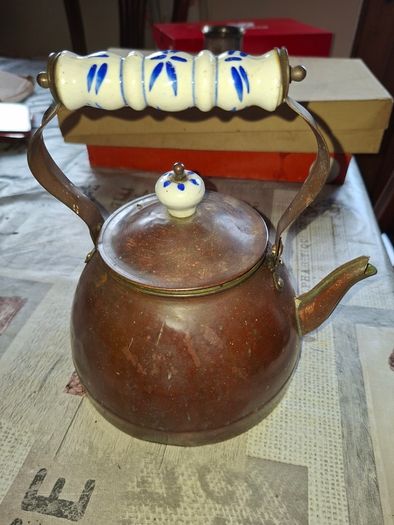 Copper Tea Kettle Blue-and-White Delf Ceramic Handle and matching Lid Knob, Postage Available