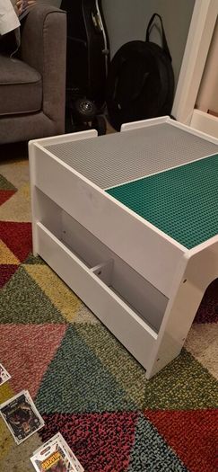 Lego Table