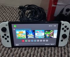 Nintendo Switch Oled + Animal Crossing
