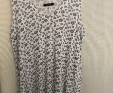 Lovely Sleeveless Top