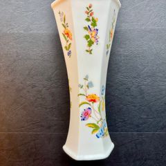 Aynsley Vase