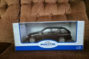 Alpina BMW 1:18 model car