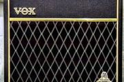 amplifier the Vox V9169
