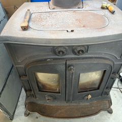 Solid Fuel Evergreen Holly Stove