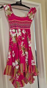 Girl's dress