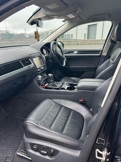 Volkswagen Touareg Crewcab