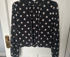 New. "One size" top from Born. (Will fit 8- 14)