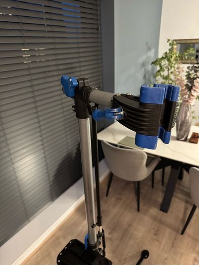 Bike repair stand