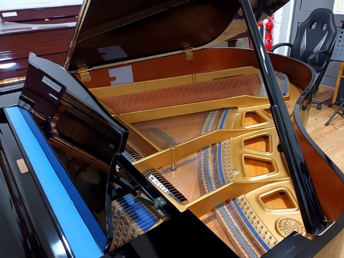 Kawai KG2E Grand Piano | Highest Quality